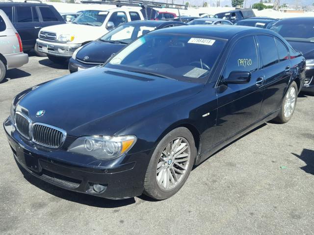 WBAHL83527DT08710 - 2007 BMW ALPINA B7 Schwarz Foto 2