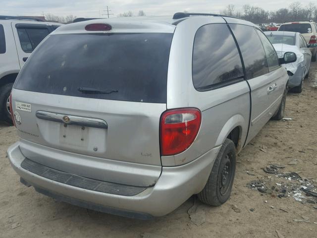 2C4GP44R75R421608 - 2005 CHRYSLER TOWN & COU GRAY photo 4