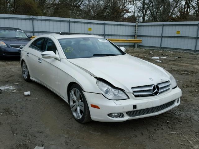 WDDDJ72X09A149846 - 2009 MERCEDES-BENZ CLS 550 WHITE photo 1