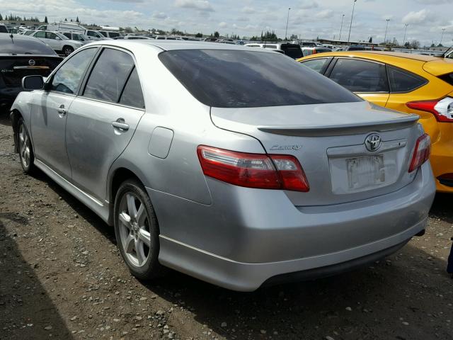 4T1BE46K09U362292 - 2009 TOYOTA CAMRY BASE SILVER photo 3