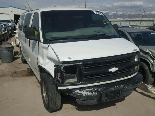 1GAHG39R111232564 - 2001 CHEVROLET EXPRESS G3 WHITE photo 1