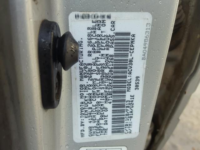 4T1BE32K22U061268 - 2002 TOYOTA CAMRY LE SILVER photo 10