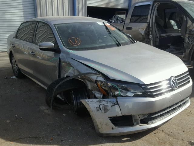 1VWAP7A34DC114716 - 2013 VOLKSWAGEN PASSAT S SILVER photo 1