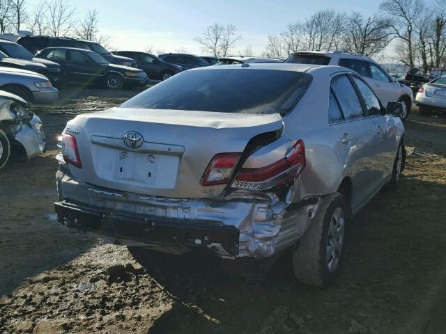 4T1BF3EK3BU699358 - 2011 TOYOTA CAMRY BASE SILVER photo 4