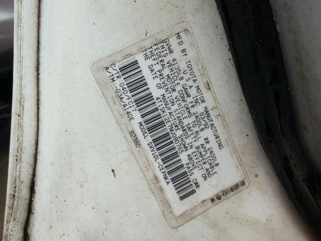 4T1SK12E7NU080765 - 1992 TOYOTA CAMRY LE WHITE photo 10