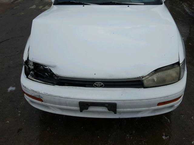 4T1SK12E7NU080765 - 1992 TOYOTA CAMRY LE WHITE photo 7