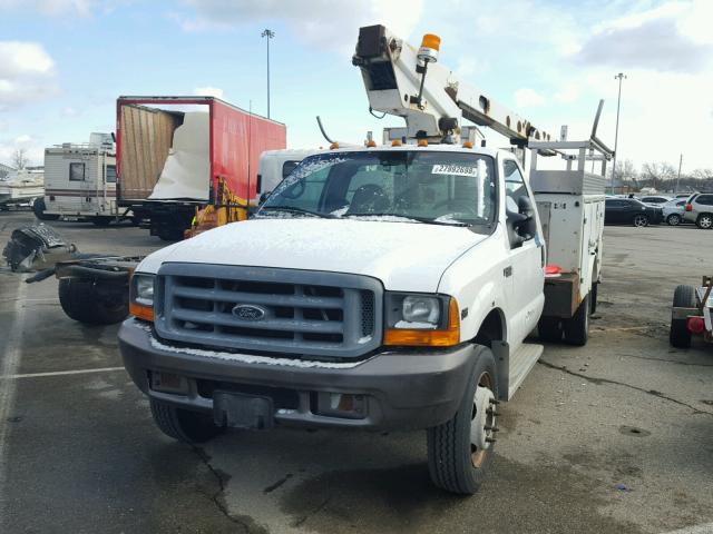 1FDXF46S2XEA65633 - 1999 FORD F450 SUPER WHITE photo 2