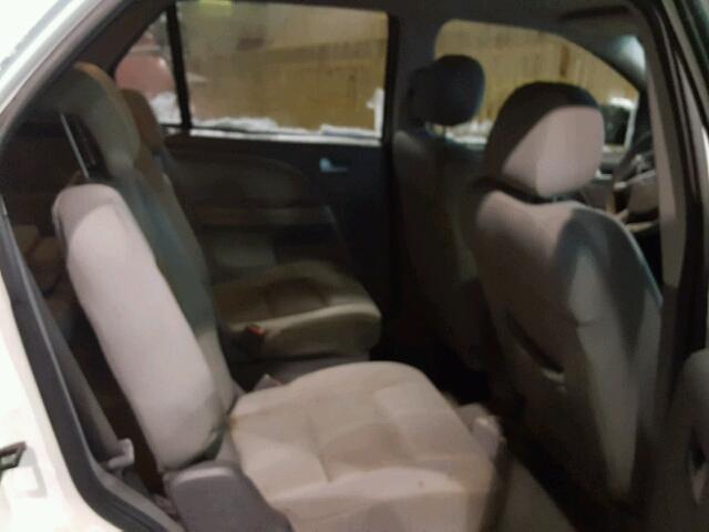 1FMZK01155GA70239 - 2005 FORD FREESTYLE WHITE photo 6