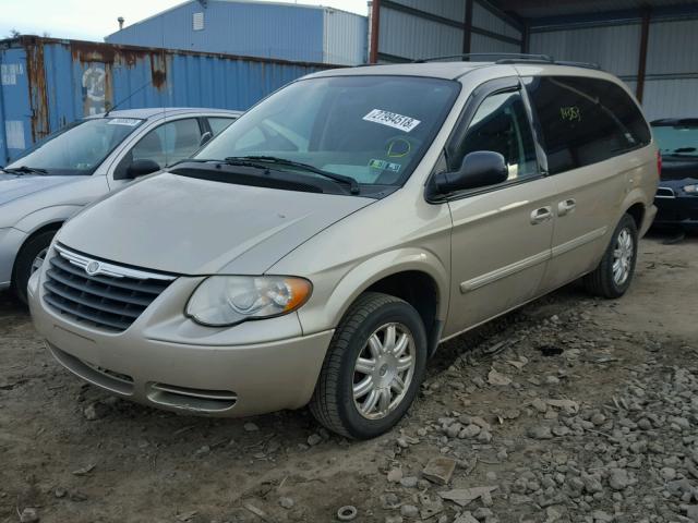 2A4GP54L36R821887 - 2006 CHRYSLER TOWN & COU GOLD photo 2