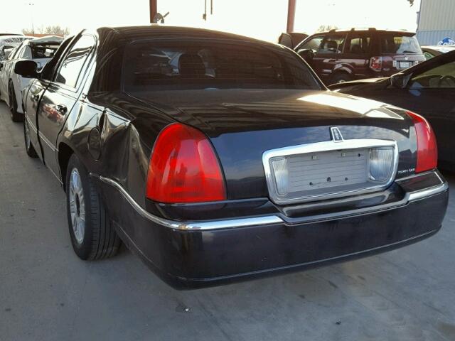 2LNHM82V79X630462 - 2009 LINCOLN TOWN CAR S BLACK photo 3