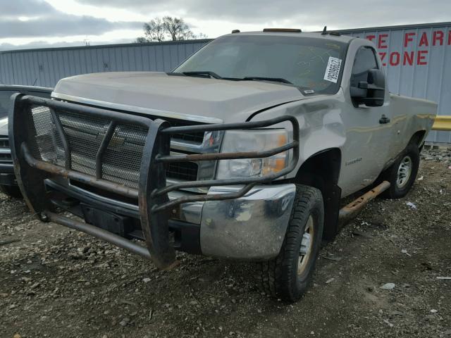 1GCHK24K47E511339 - 2007 CHEVROLET SILVERADO GRAY photo 2