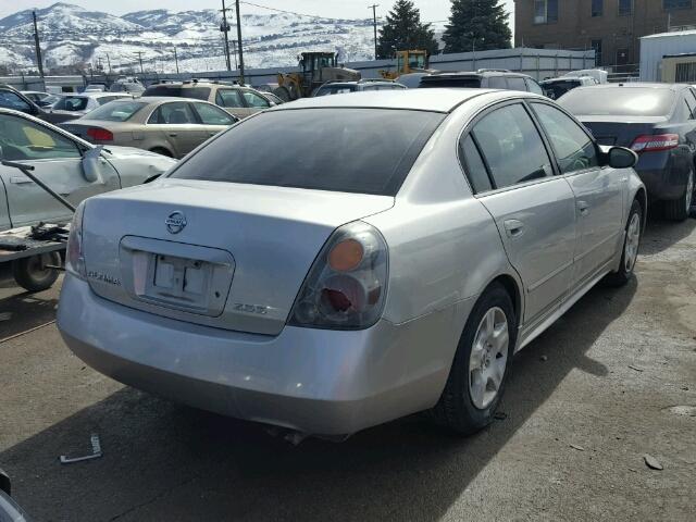 1N4AL11D93C214383 - 2003 NISSAN ALTIMA BAS SILVER photo 4