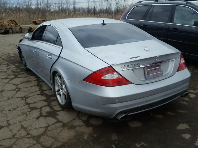 WDDDJ75X56A066131 - 2006 MERCEDES-BENZ CLS 500C SILVER photo 3