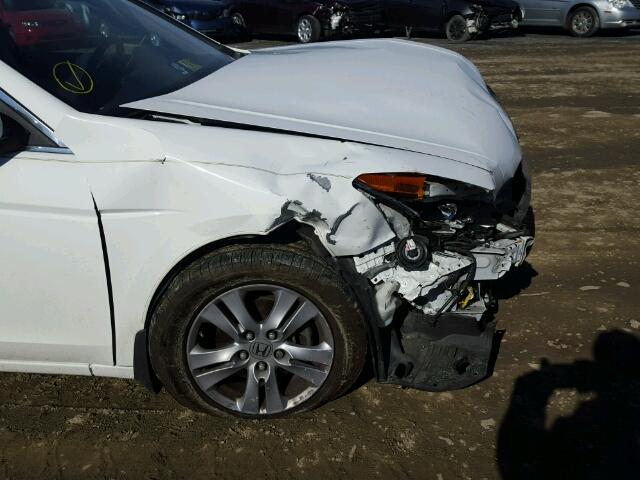 1HGCP2F64CA175206 - 2012 HONDA ACCORD SE WHITE photo 9