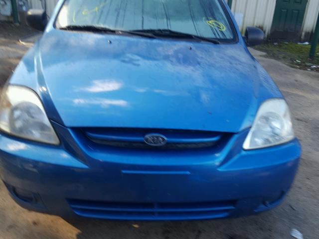 KNADC165X46180153 - 2004 KIA RIO CINCO BLUE photo 9