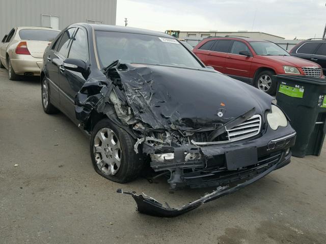 WDBRF61J85F573182 - 2005 MERCEDES-BENZ C 240 BLACK photo 1