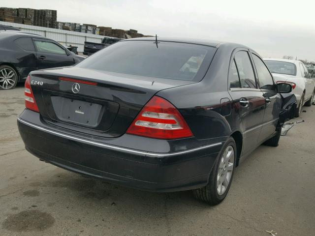 WDBRF61J85F573182 - 2005 MERCEDES-BENZ C 240 BLACK photo 4