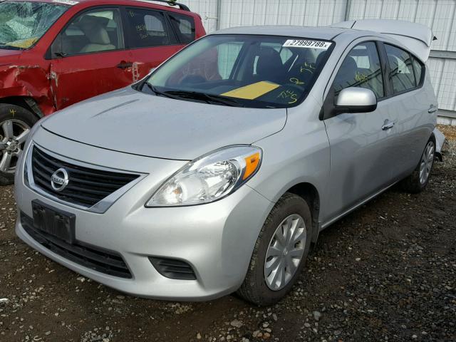 3N1CN7APXEK462121 - 2014 NISSAN VERSA S SILVER photo 2