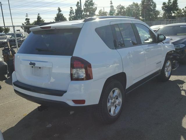 1C4NJCBA8FD198371 - 2015 JEEP COMPASS SP WHITE photo 4