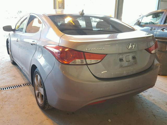 KMHDH4AE8CU328822 - 2012 HYUNDAI ELANTRA GL SILVER photo 3