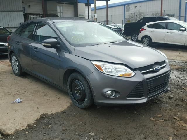 1FAHP3F20CL307654 - 2012 FORD FOCUS SE GRAY photo 1