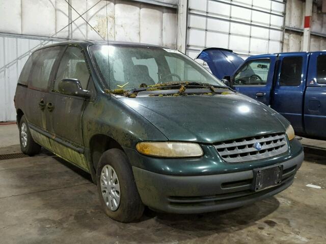 2P4FP25B4WR814318 - 1998 PLYMOUTH VOYAGER GREEN photo 1