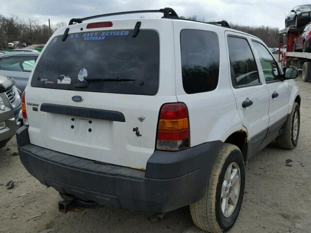 1FMCU93136KD18682 - 2006 FORD ESCAPE XLT WHITE photo 4