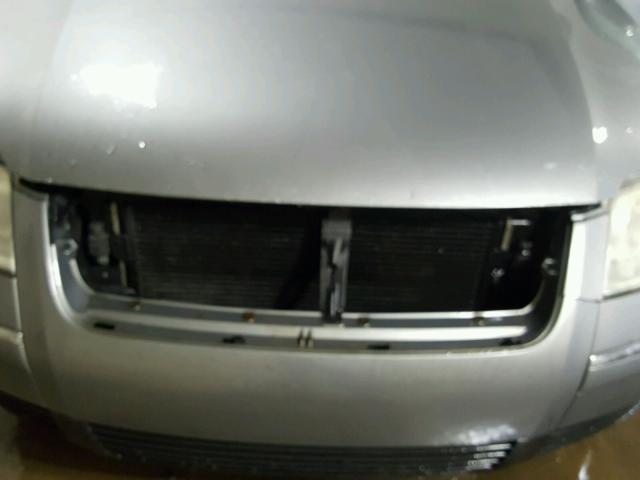 WVWMD63BX3P181819 - 2003 VOLKSWAGEN PASSAT GL GRAY photo 7