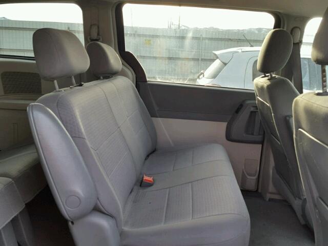 2A8HR44H98R678322 - 2008 CHRYSLER TOWN & COU BLUE photo 6