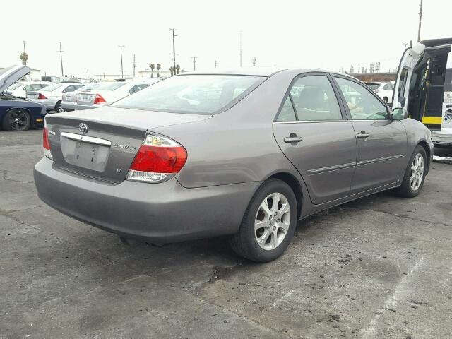 4T1BF32K15U620276 - 2005 TOYOTA CAMRY LE GRAY photo 4