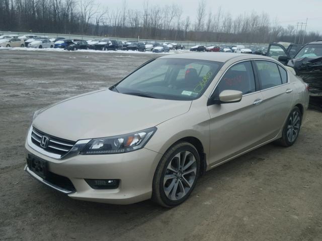 1HGCR2F52FA180765 - 2015 HONDA ACCORD SPO TAN photo 2