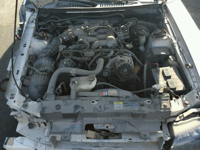 1FAFP40451F146141 - 2001 FORD MUSTANG WHITE photo 7