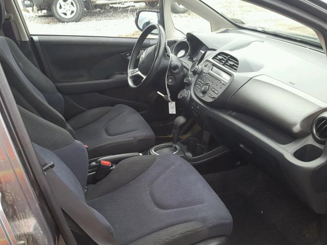 JHMGE8H57DC060911 - 2013 HONDA FIT SPORT GRAY photo 5