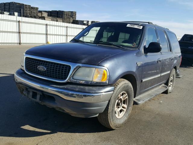 1FMRU1565YLB68379 - 2000 FORD EXPEDITION BLUE photo 2