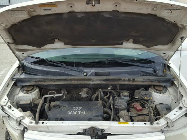 JTLKT324564032420 - 2006 TOYOTA SCION XB თეთრი ფოტო 7