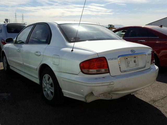 KMHWF25S15A163865 - 2005 HYUNDAI SONATA GL WHITE photo 3