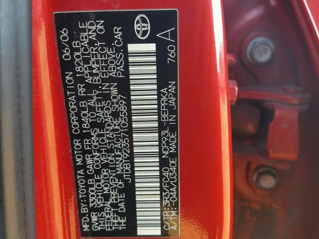 JTDBT923571055897 - 2007 TOYOTA YARIS RED photo 10