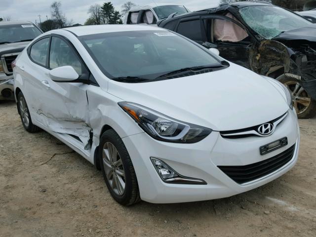 5NPDH4AEXGH729082 - 2016 HYUNDAI ELANTRA SE WHITE photo 1