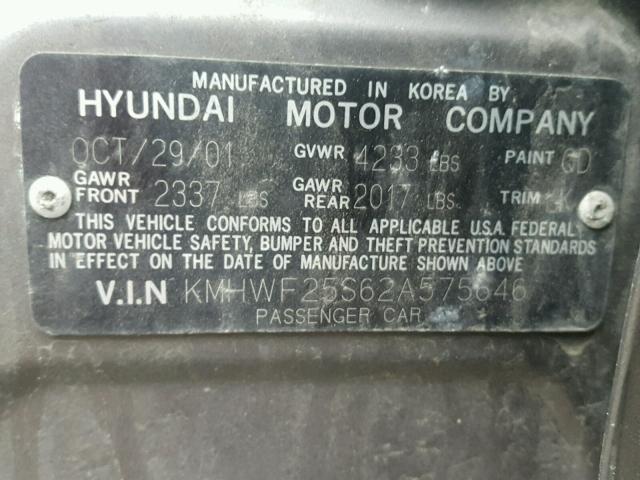 KMHWF25S62A575646 - 2002 HYUNDAI SONATA GRAY photo 10