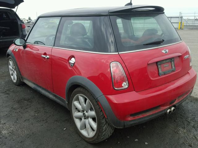 WMWRE335X6TJ38442 - 2006 MINI COOPER S RED photo 3