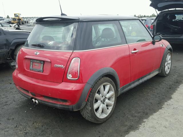 WMWRE335X6TJ38442 - 2006 MINI COOPER S RED photo 4