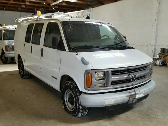 1GCHG35R111197747 - 2001 CHEVROLET EXPRESS G3 WHITE photo 1