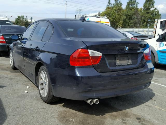 WBAVA33587PG51597 - 2007 BMW 328 I BLUE photo 3