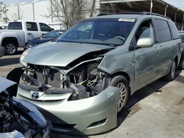 5TDZK22C07S095090 - 2007 TOYOTA SIENNA XLE GREEN photo 2