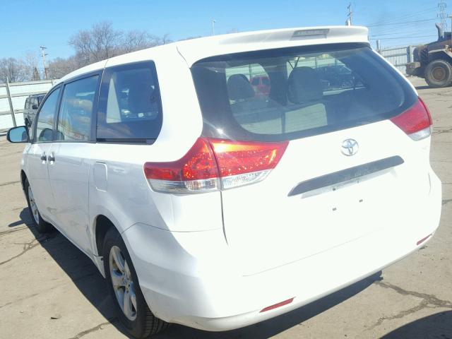 5TDKA3DC0BS001791 - 2011 TOYOTA SIENNA BAS WHITE photo 3