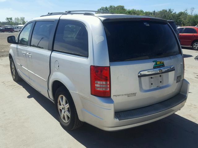 2A8HR54P68R141632 - 2008 CHRYSLER TOWN & COU SILVER photo 3