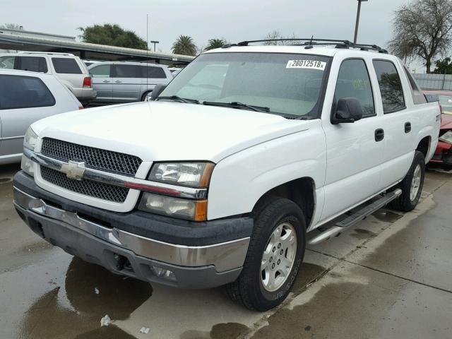 3GNEC12T04G283437 - 2004 CHEVROLET AVALANCHE WHITE photo 2