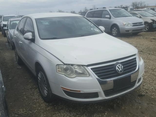 WVWJK73C67P009977 - 2007 VOLKSWAGEN PASSAT WHITE photo 1