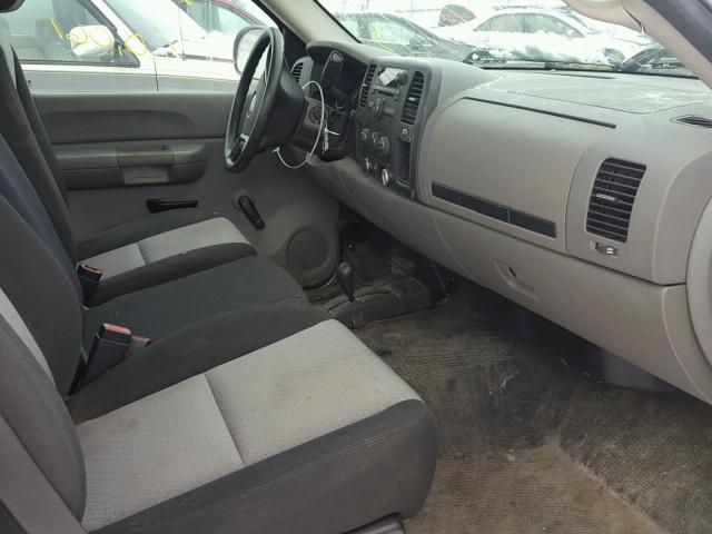 1GTEK14C79Z225969 - 2009 GMC SIERRA K15 GRAY photo 5