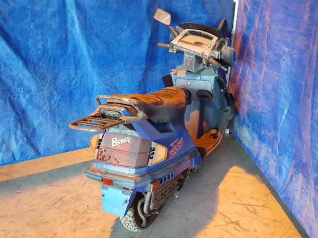 JH2KF0132FK001266 - 1985 HONDA CH150 BLUE photo 4